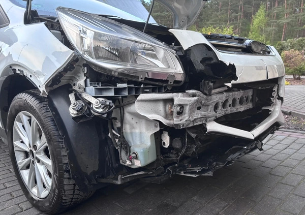 Ford Kuga cena 32900 przebieg: 146000, rok produkcji 2014 z Garwolin małe 121